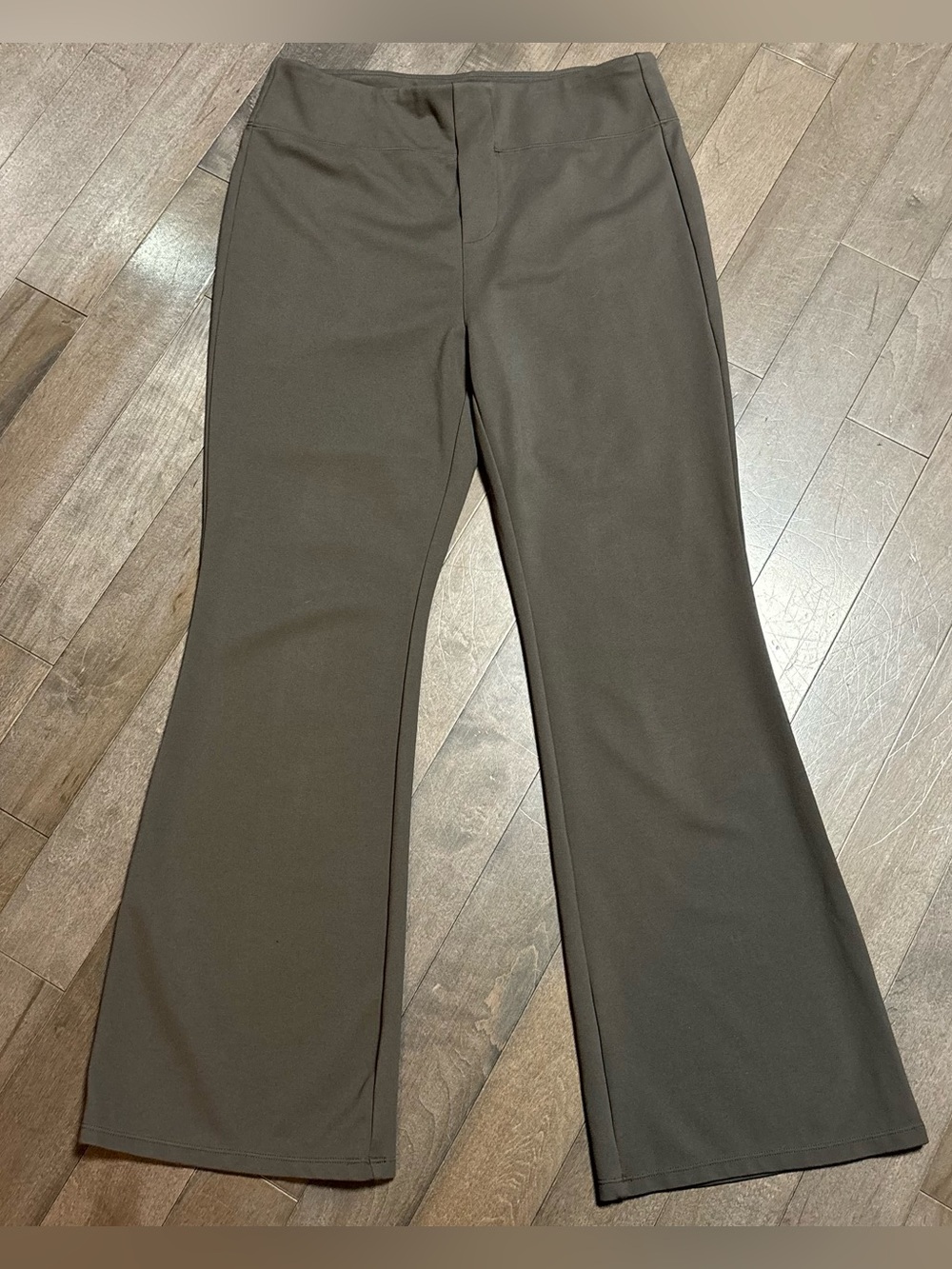 Halara Women's Size L Olive Taupe Flex High Rise Stretch Pockets Flare Pants